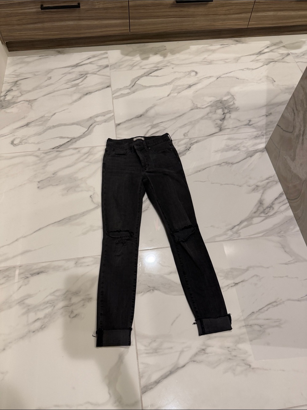 Madewell Black Skinny Jeans with Distressed Knees